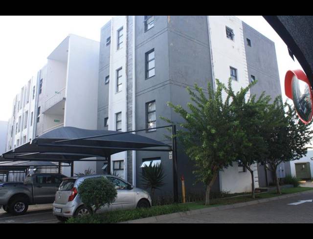 3 BEDROOM APARTMENT FOR SALE IN ERAND GARDENS